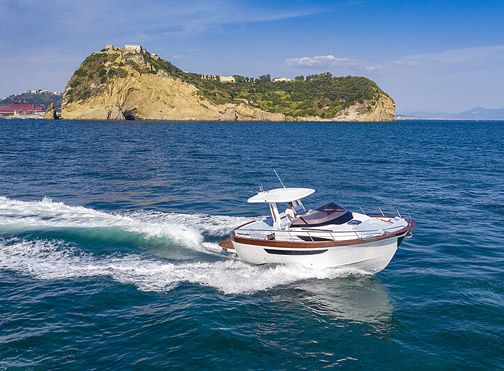 LIBECCIO 11 WALKAROUND tender Cantiere Gozzi Mimi