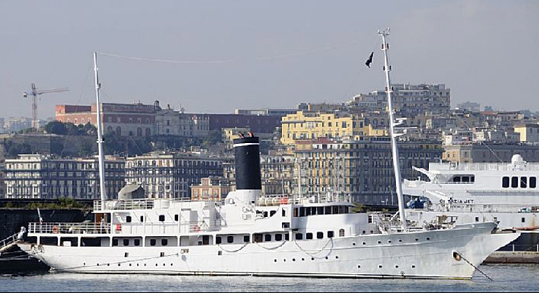 Rossy One yacht at Napoli