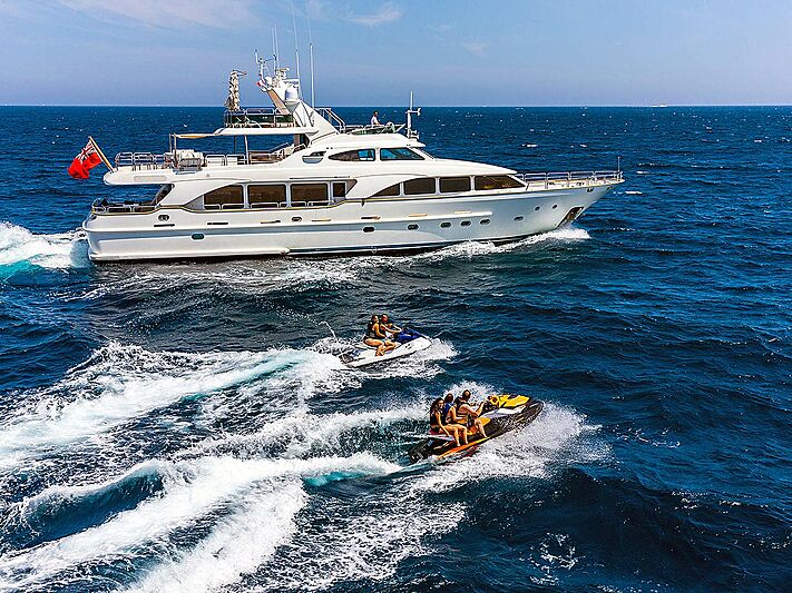 New Star yacht lifestyle