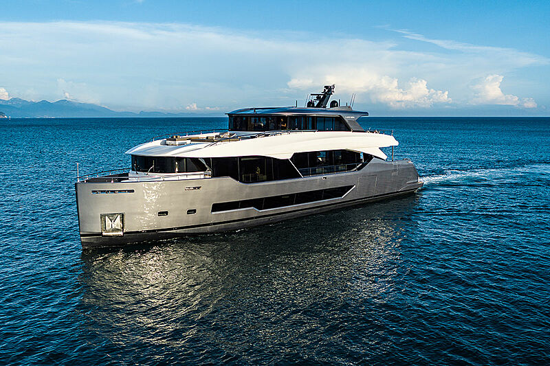 Lady Nina yacht by Maiora