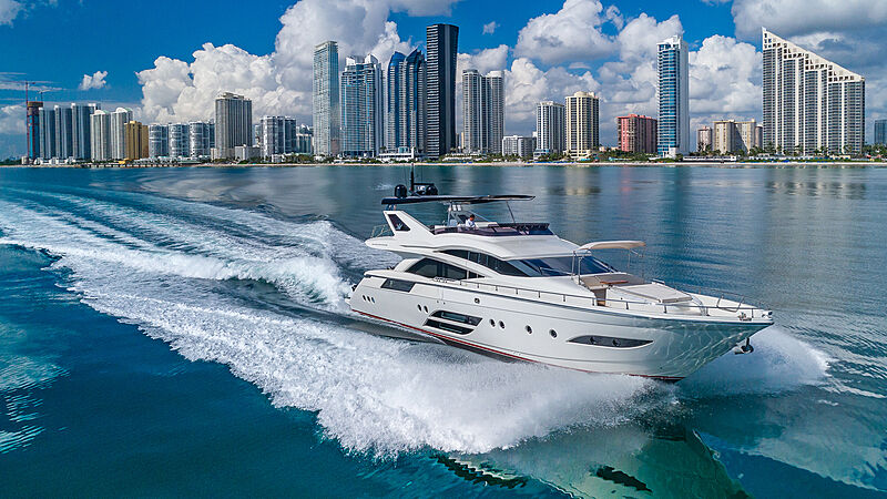 Golden 3 yacht cruising