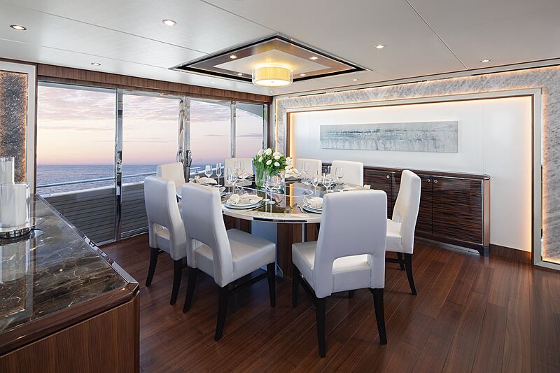 Eileen's Way yacht dining