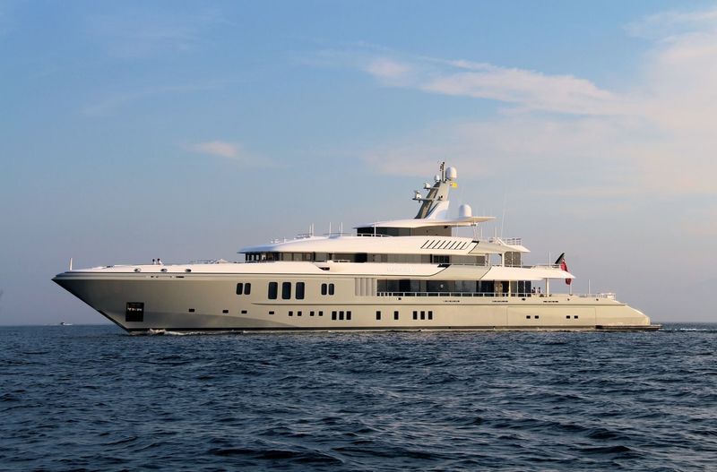 Mogambo arriving in Gibraltar