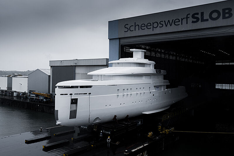 Feadship 708 yacht hull launch at Slob shipyard