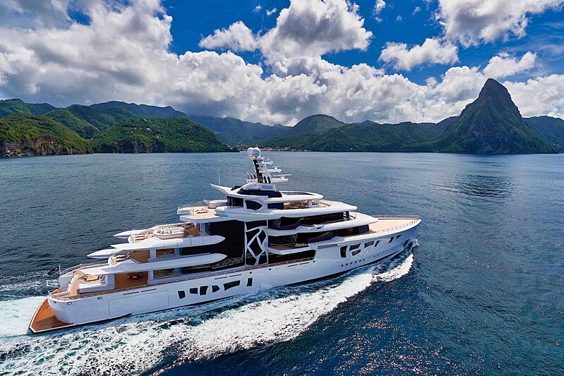 Artefact yacht cruising