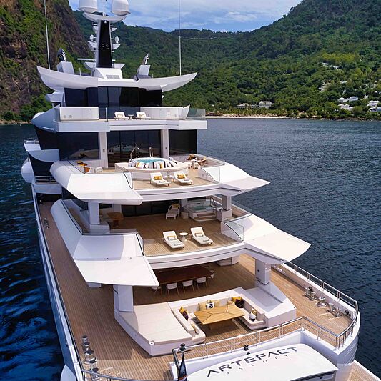 Artefact yacht anchored