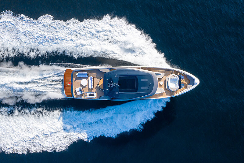 Princess X95/02 yacht cruising