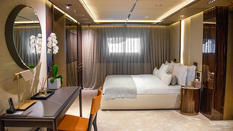 Geco yacht stateroom