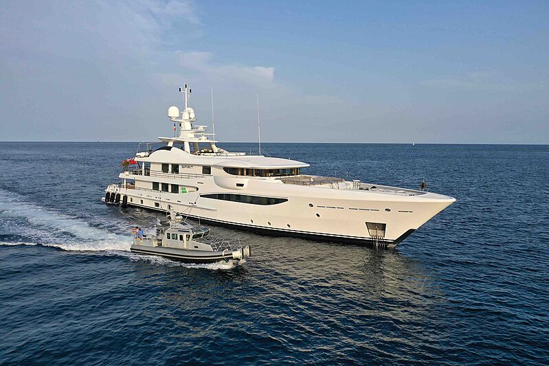 Spirit yacht anchored