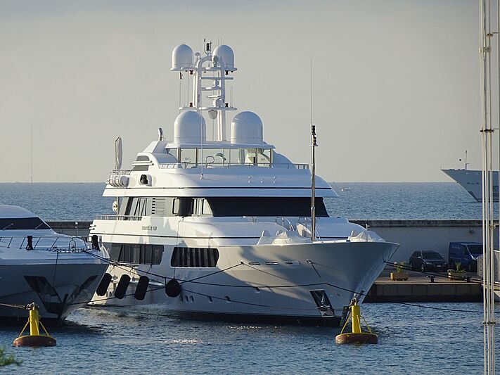 Hurricane Run yacht in Antibes