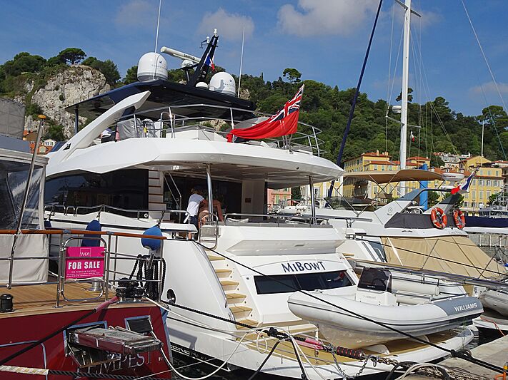 Mibowt yacht in Nice
