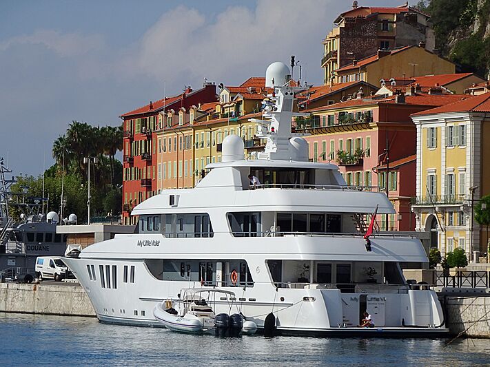 My Little Violet yacht in Nice
