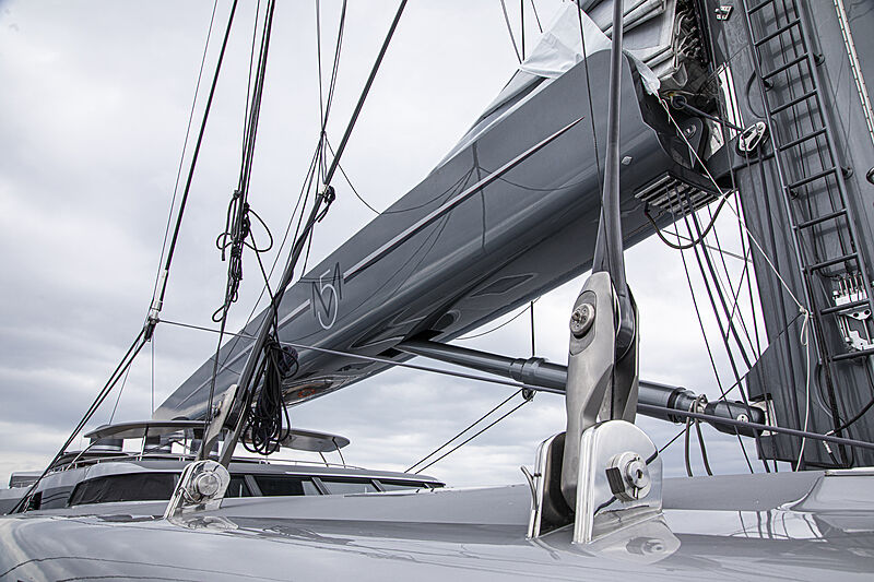 M5 yacht rig