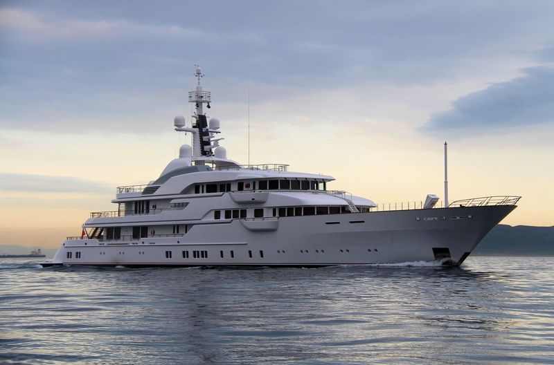 Hampshire II cruising off Gibraltar