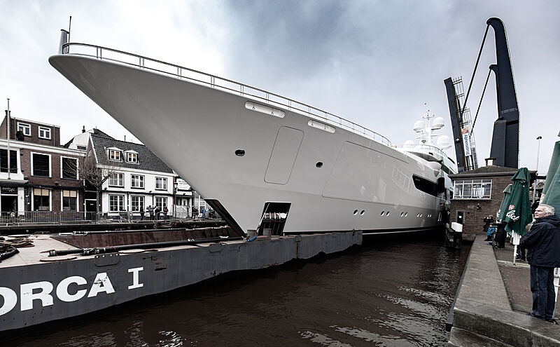 Boardwalk yacht by Feadship