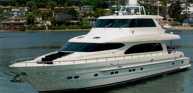 Four Captains yacht anchored