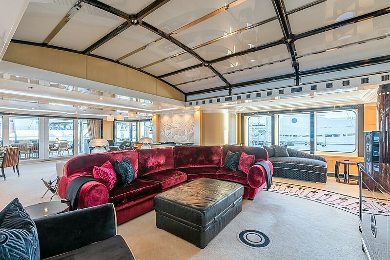 Avanti yacht