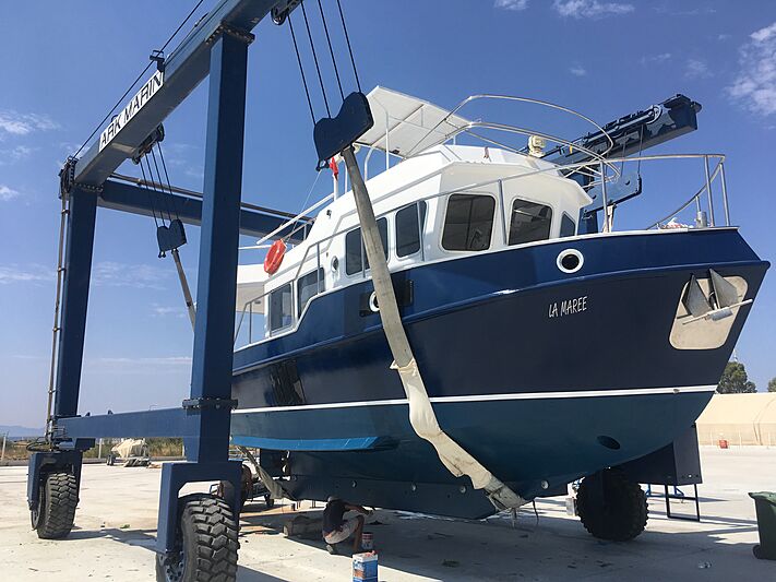 Ark yacht company photo