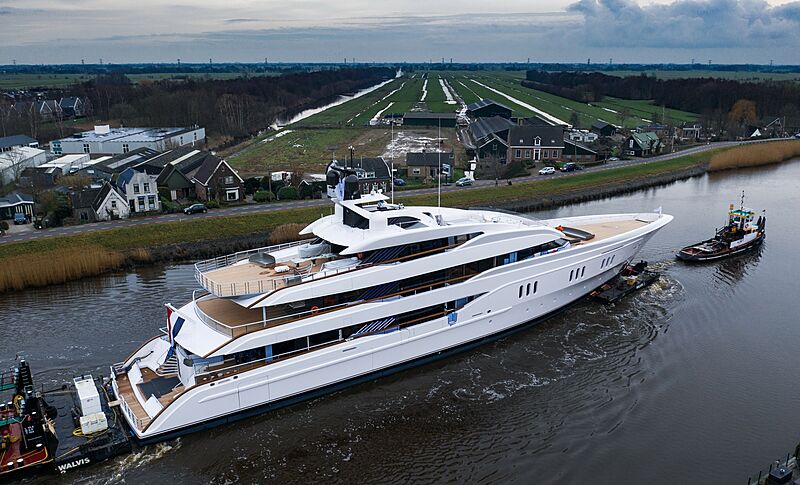 Vanish yacht by Feadship under transport