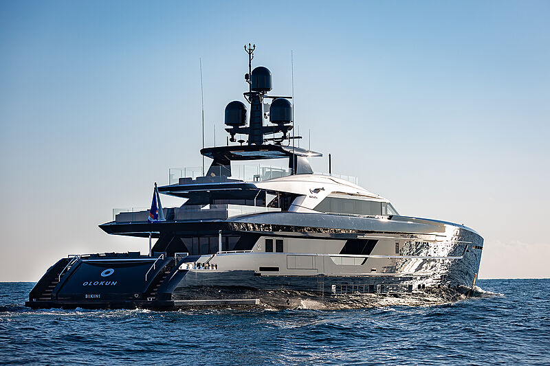 Olokun yacht cruising