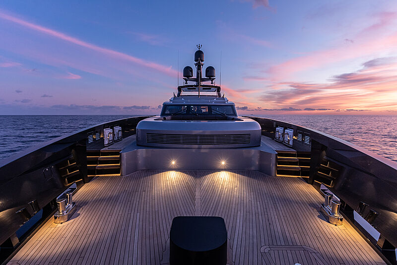 Olokun yacht foredeck