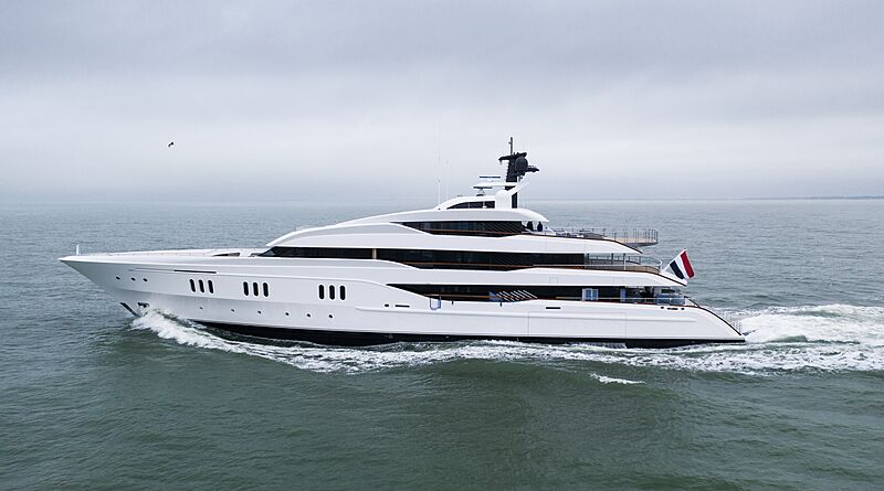 Vanish yacht by Feadship