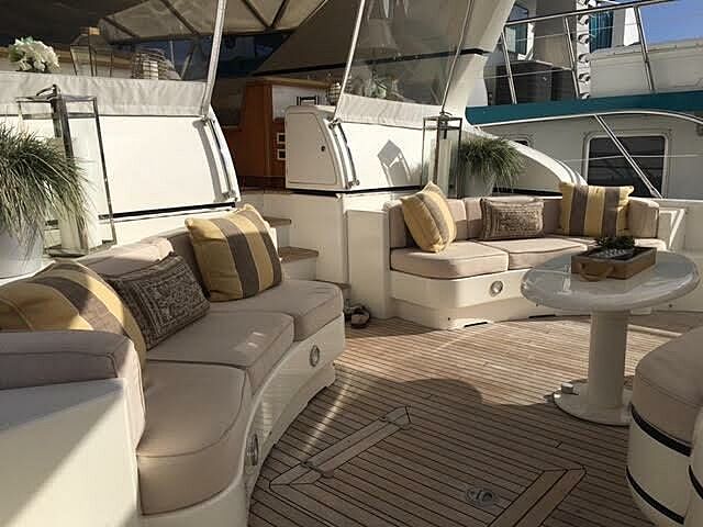 Xoxo yacht aft deck