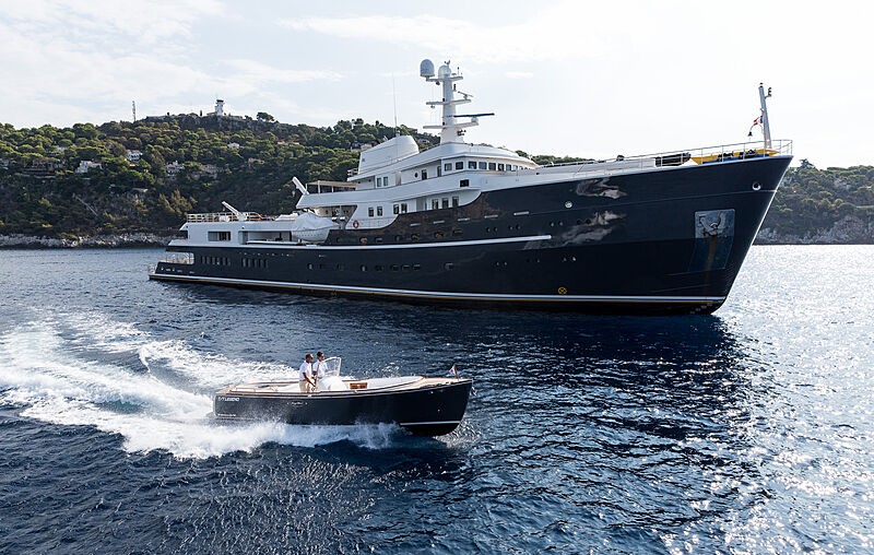 Legend yacht at anchor