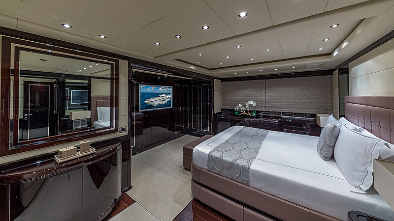 Jomar yacht stateroom