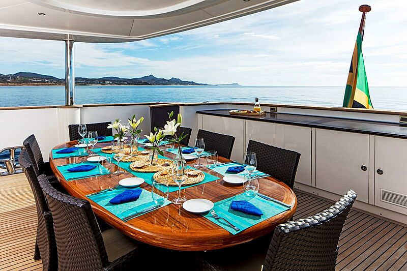 Komokwa yacht deck