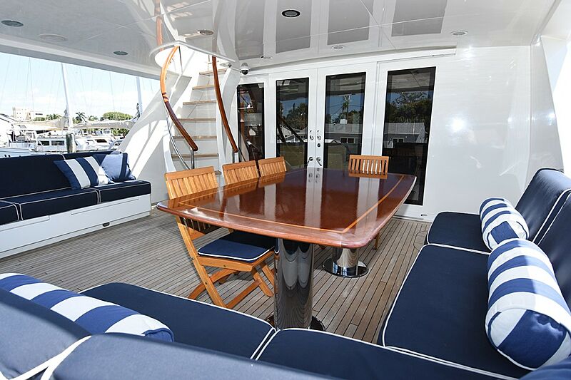 No Buoys yacht aft deck