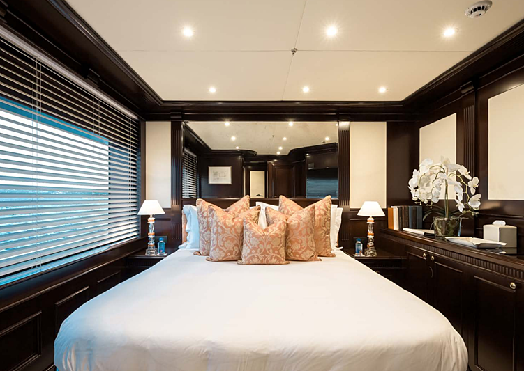 Eleni yacht stateroom