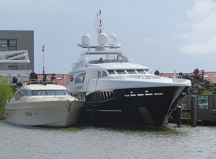 Bagheera and Stormborn yachts at Balk Shipyard