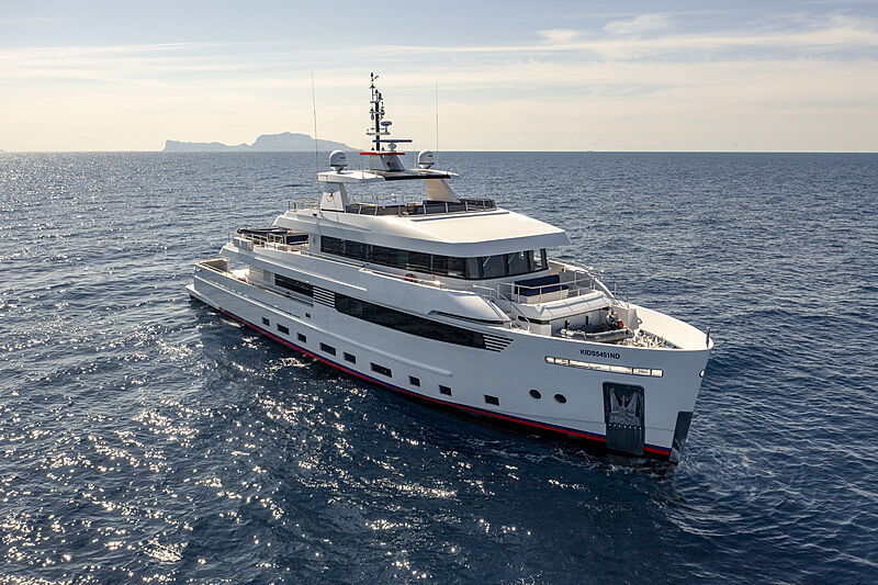 Crowbridge yacht anchored