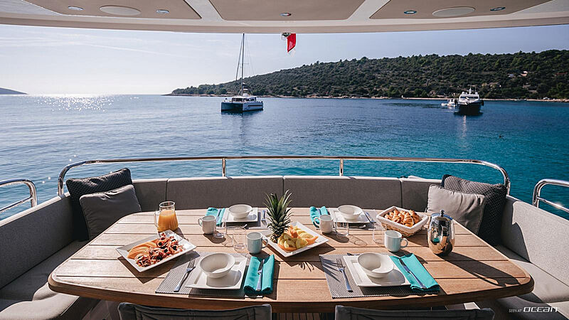 Mowana yacht aft deck
