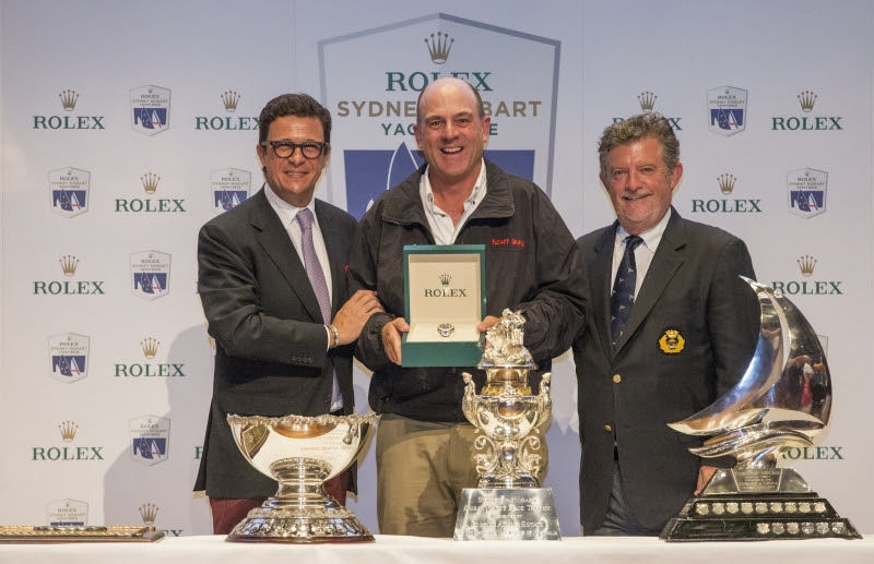 Allen receiving award at Sydney Hobart 2017