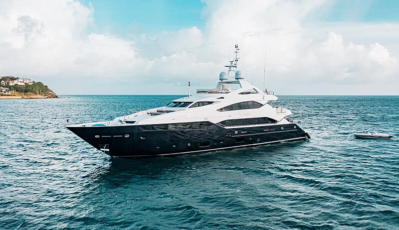 Marin yacht anchored