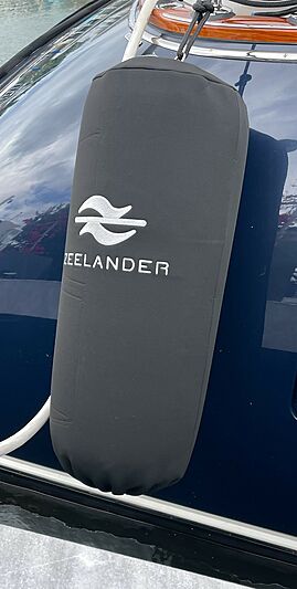 AERÉ Docking Solutions fenders