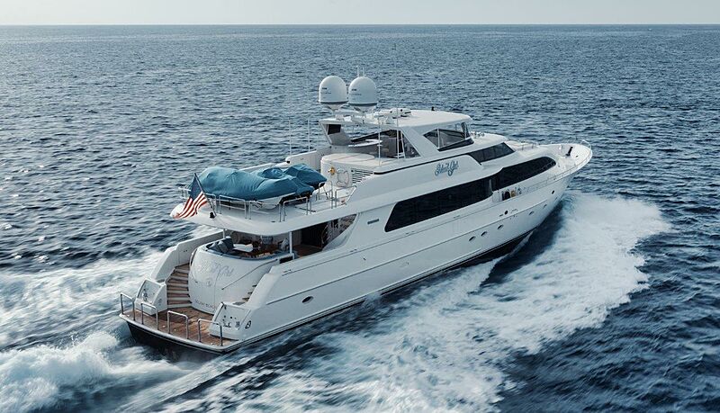Island Girl yacht cruising