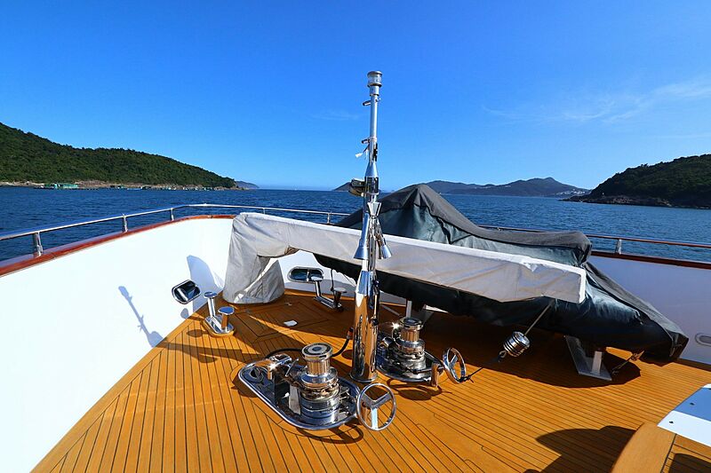 Poseidon yacht foredeck