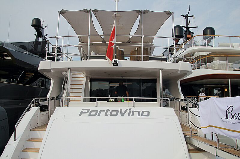 Portovino yacht in Cannes
