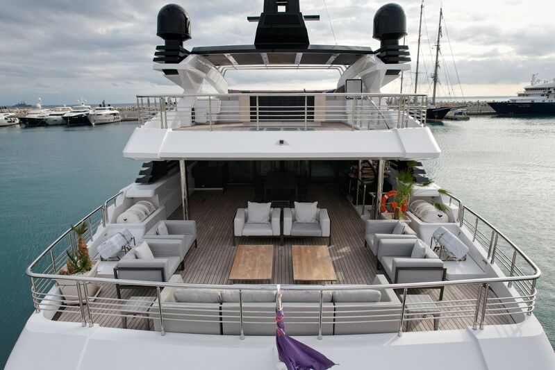 Photo Queen Anne yacht SuperYacht Times