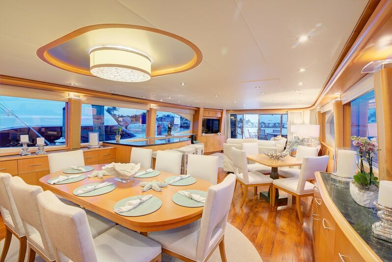 35m Lazzara motor yacht Short Story sold SuperYacht Times