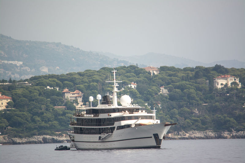 Chakra anchored off Monaco