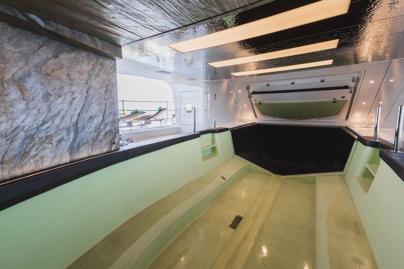Genesi swimming pool