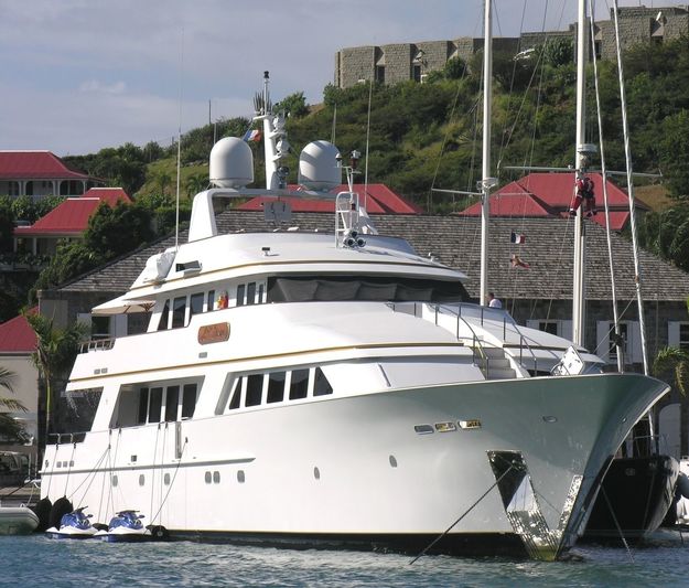 Azure Leisure in St Barth's