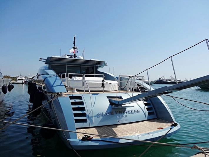 Blue Princess Star in Agios Kosmas Marina