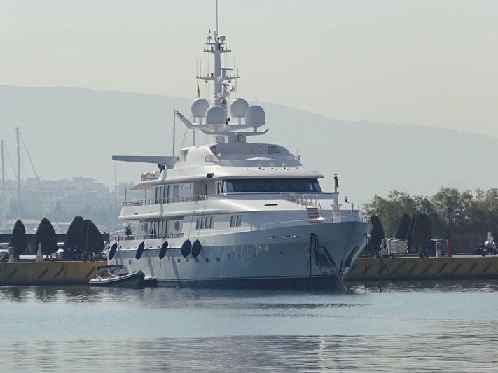 Vera in Athens Marina