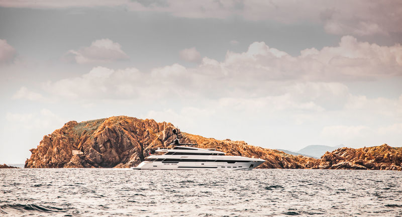 Polaris I cruising in Sardinia
