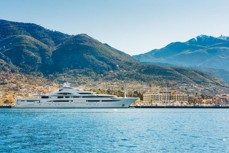 Maryah in Porto Montenegro